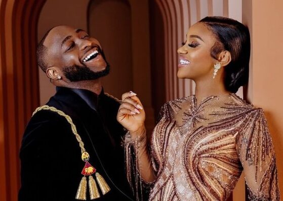 Watch Moment Davido Playfully Scolds Staff Over Attempt to Wipe Off His Hair Dye