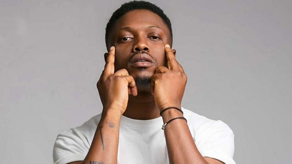 My song helped someone at psychiatric home out of depression – Vector