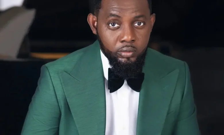 Ayodeji Richard Makun AY