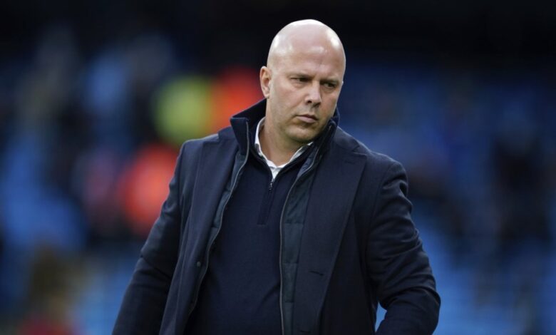 Liverpool take decision on sacking Slot after Salah’s interview