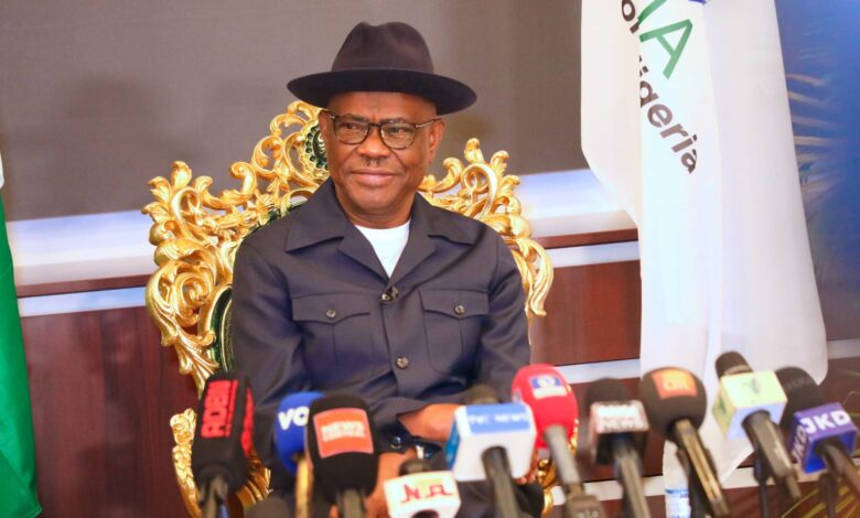 Lawyer knocks Wike for ‘threatening journalist’, questions leadership qualities