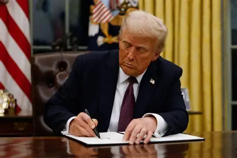 US Sanctions, Oil Blockade Push Iran Deeper Into Economic Crisis as Crude Nears $100